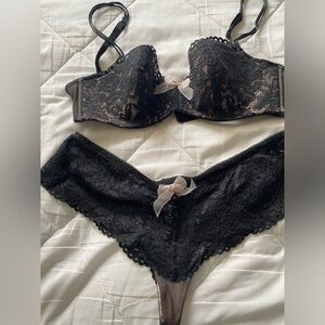 Elegant Black Lace Lingerie Set